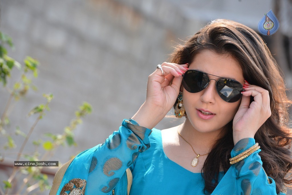 Saheba Subramanyam Heroine Priyal Gor Stills - 109 / 135 photos