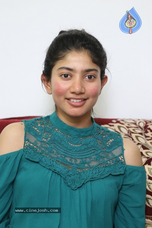 Sai Pallavi Interview Photos - 5 / 42 photos