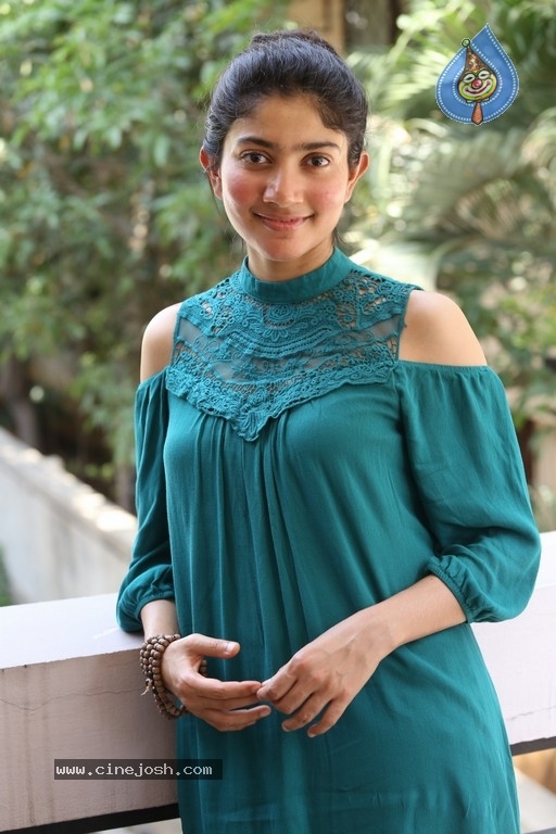 Sai Pallavi Interview Photos - 26 / 42 photos