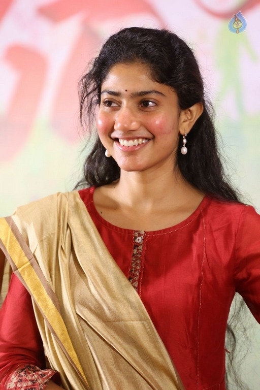 Sai Pallavi Latest Gallery - 1 / 13 photos