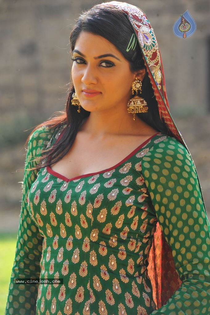 Sakshi Choudary Gallery - 5 / 152 photos