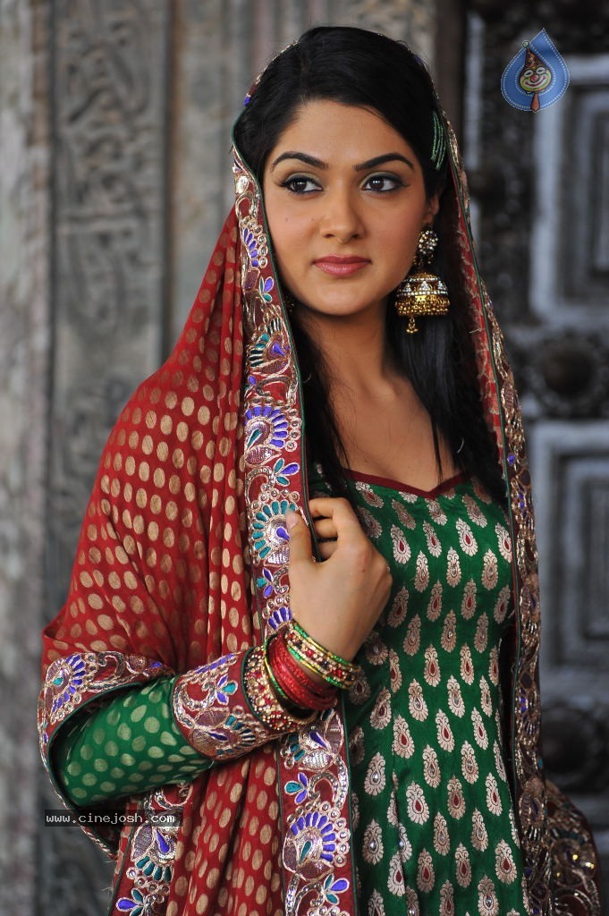 Sakshi Choudary Gallery - 16 / 152 photos