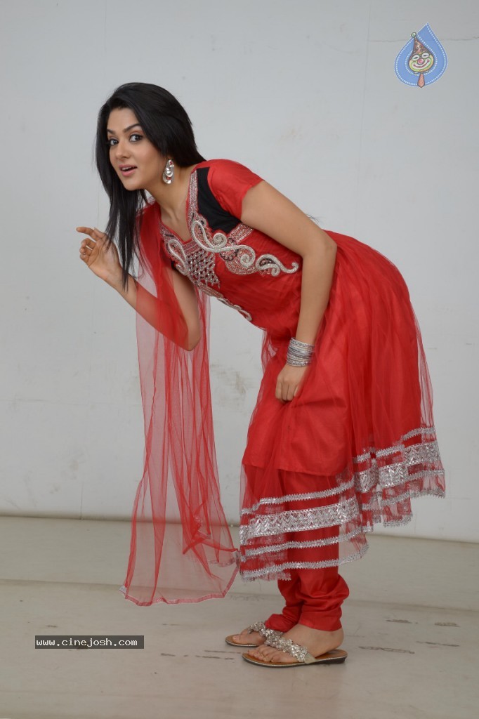 Sakshi Choudhary New Stills - 61 / 63 photos