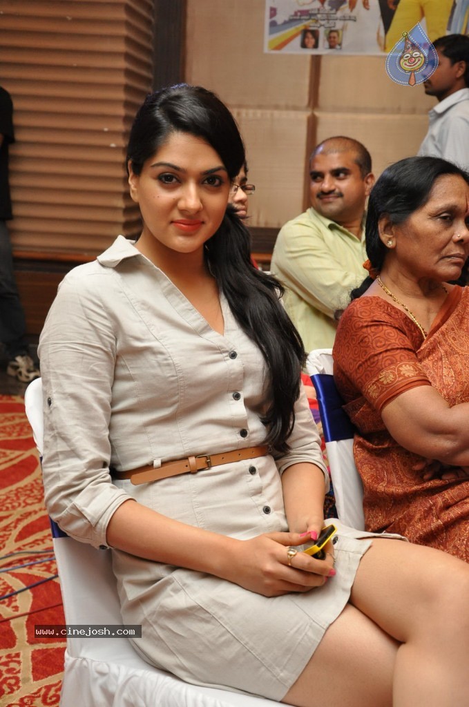 Sakshi Chowdary New Gallery - 58 / 83 photos