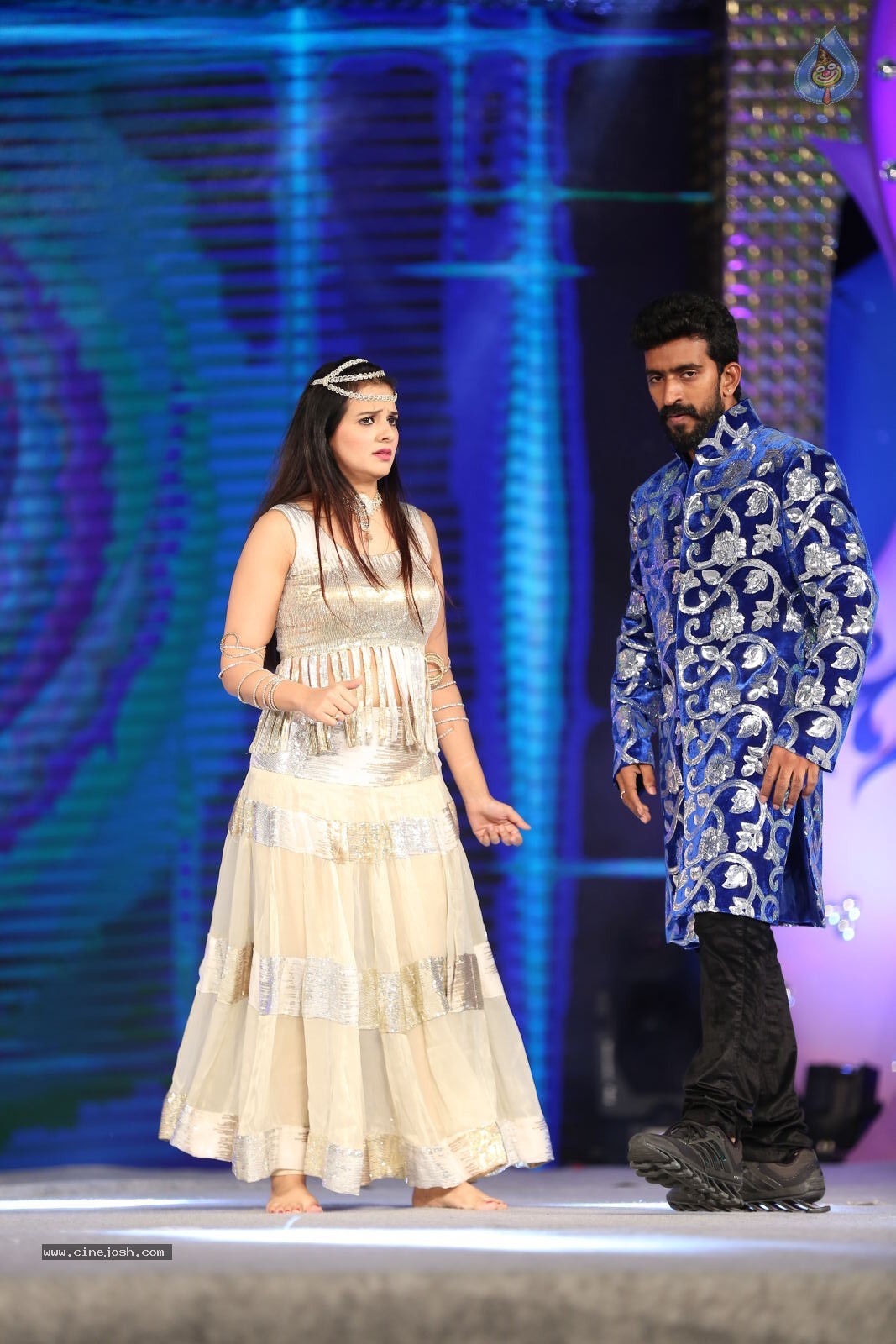 Saloni at Gama Awards 2014 - 5 / 35 photos