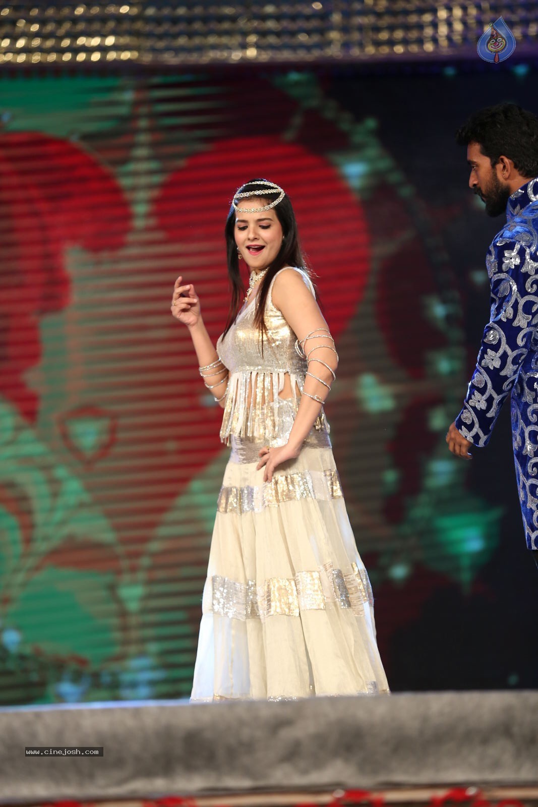 Saloni at Gama Awards 2014 - 23 / 35 photos