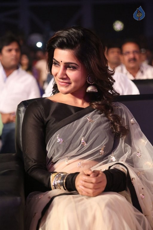 Samantha at Brahmotsavam Audio Launch - 37 / 50 photos