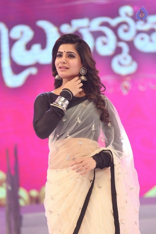 Samantha at Brahmotsavam Audio Launch - 42 / 50 photos