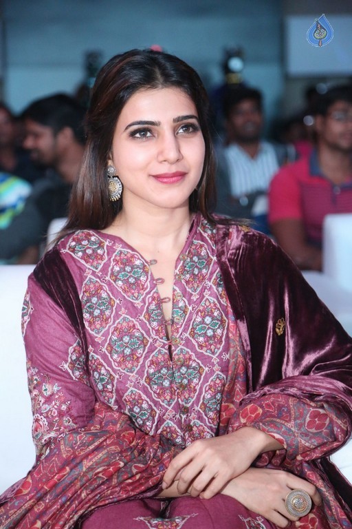 Samantha at Remo Audio Launch - 36 / 54 photos