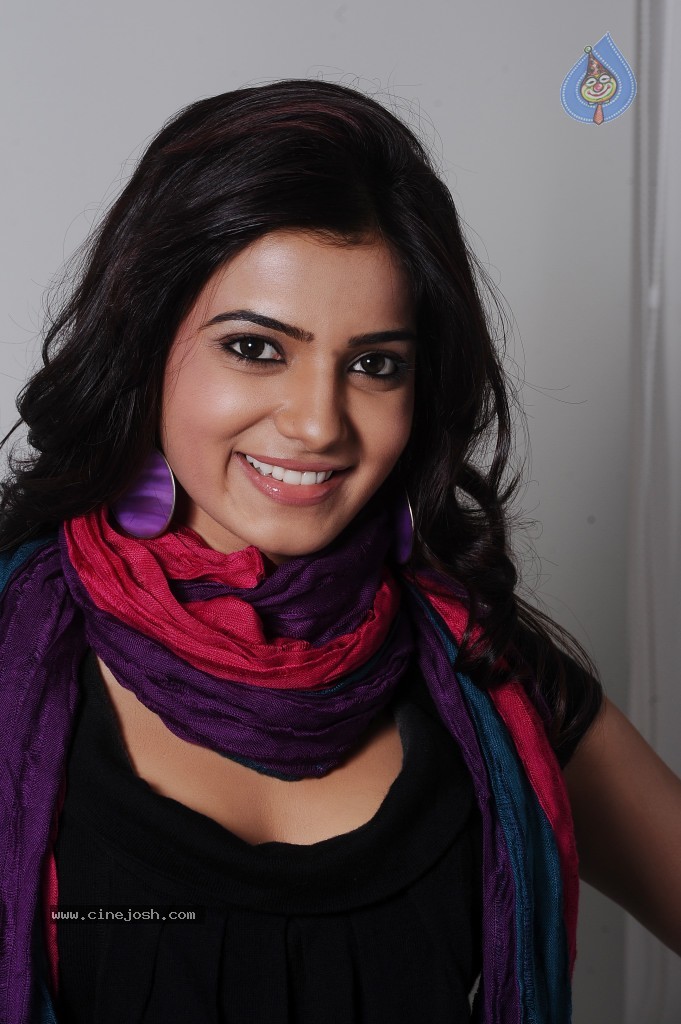 Samantha Hot Photo Gallery - 145 / 145 photos