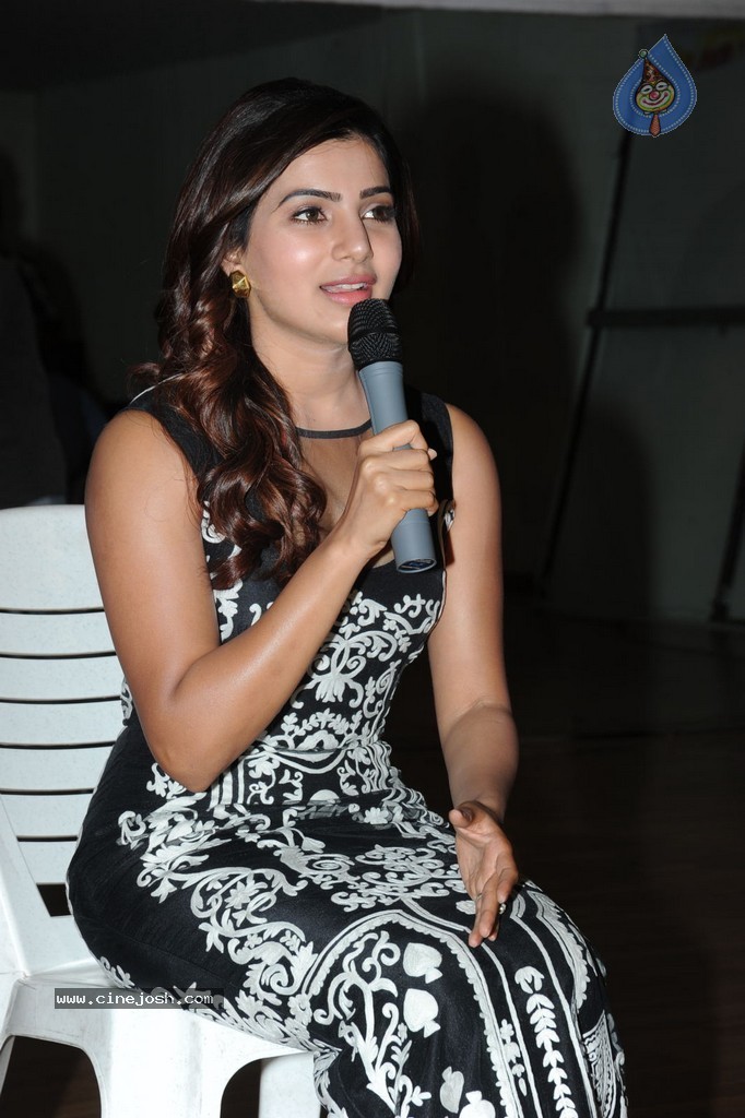 Samantha Interview Stills - 55 / 352 photos