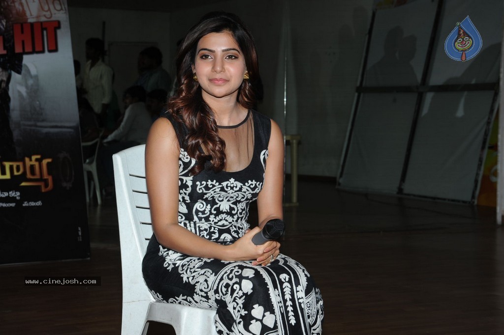 Samantha Interview Stills - 124 / 352 photos