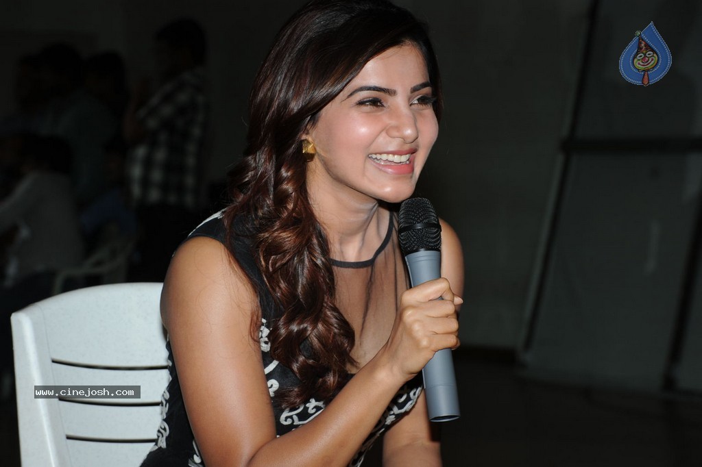 Samantha Interview Stills - 268 / 352 photos