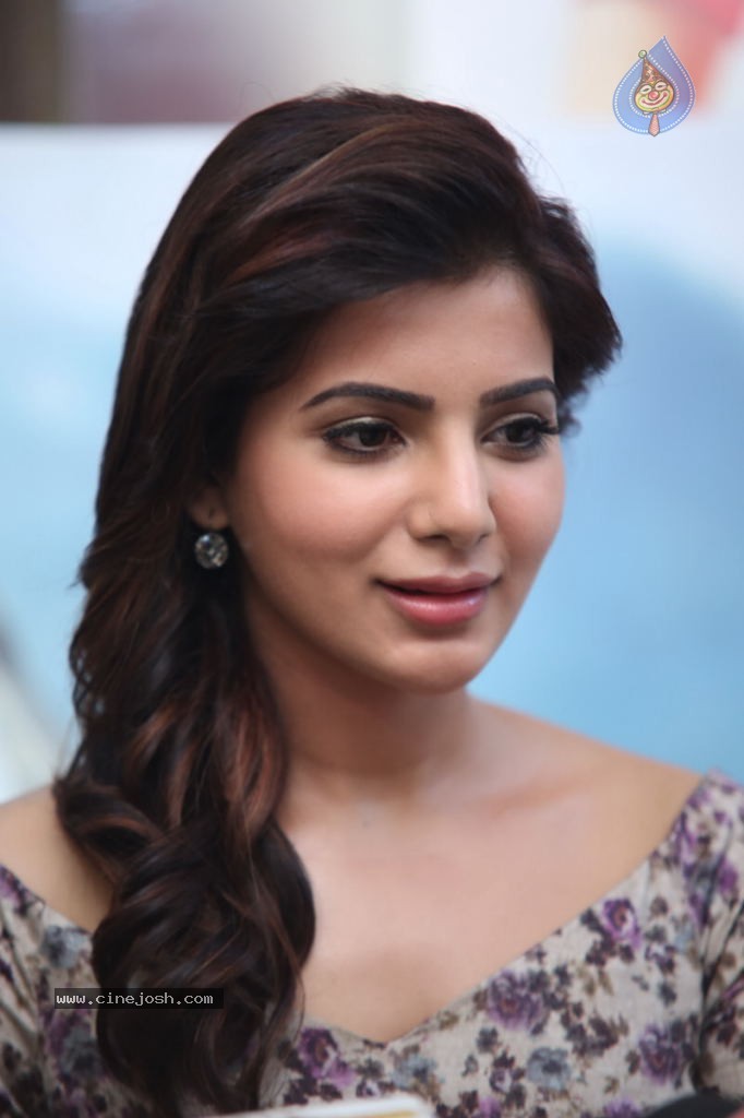 Samantha Latest Images - 29 / 137 photos