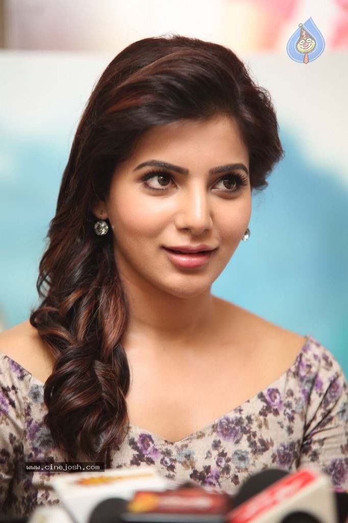 Samantha Latest Images - 32 / 137 photos