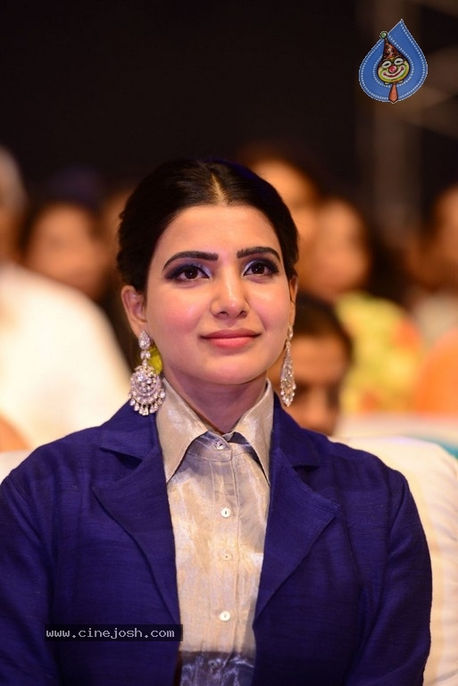 Samantha Latest Stills - 13 / 15 photos