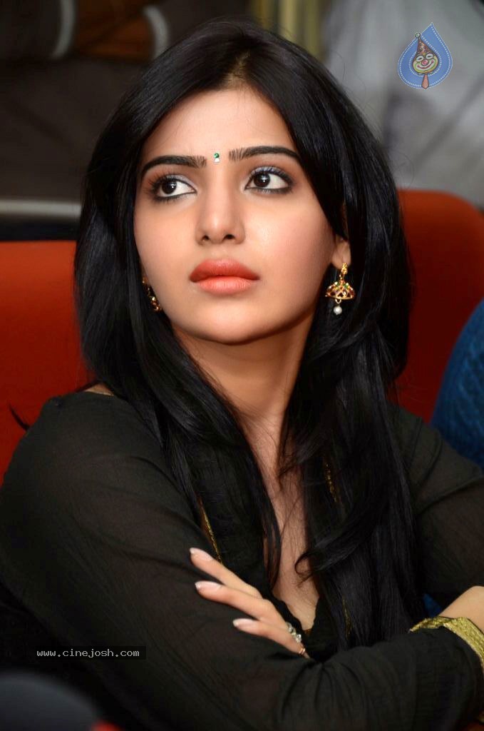 Samantha Latest Stills - 70 / 85 photos