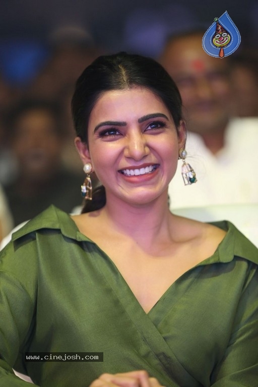 Samantha New Gallery - 13 / 14 photos