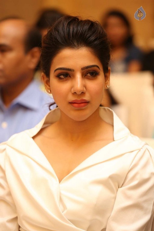 Samantha New Images - 10 / 42 photos