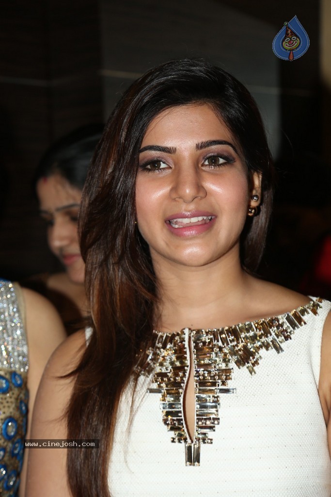 Samantha New Photos - 18 / 71 photos