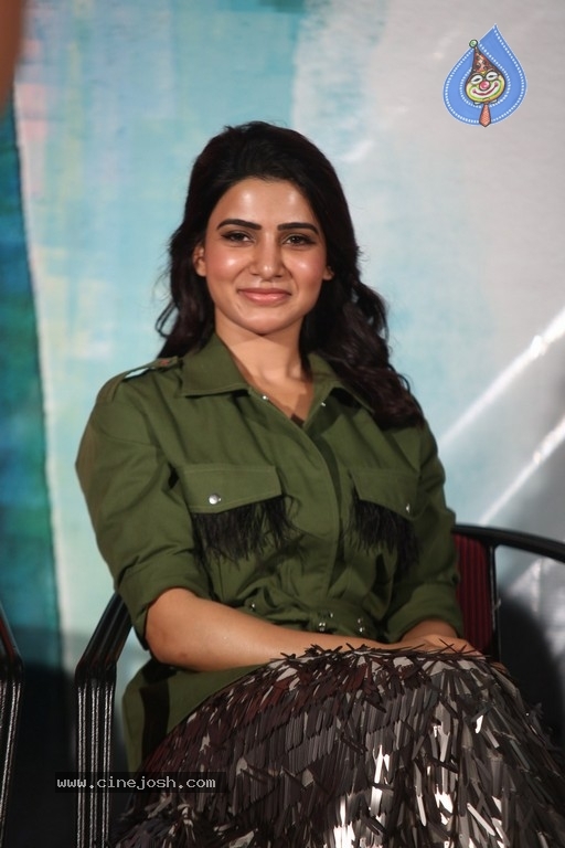 Samantha New Photos - 13 / 18 photos