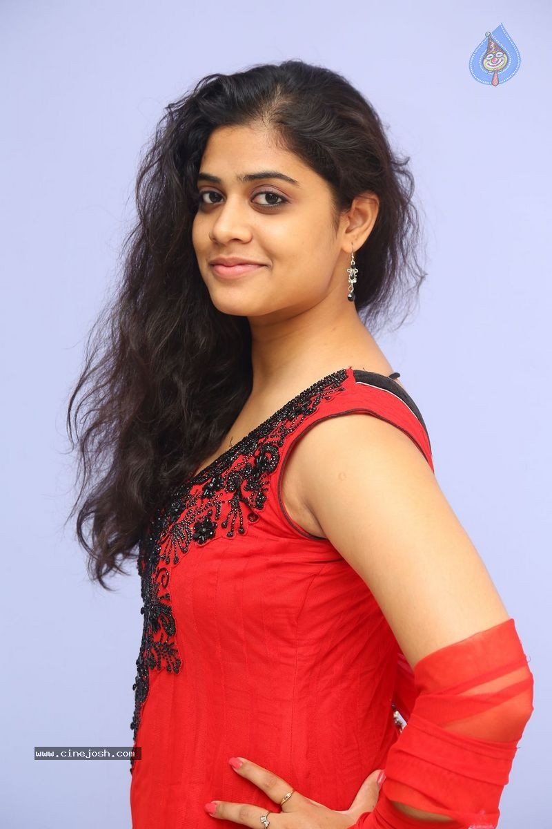 Samatha Photos - 30 / 56 photos