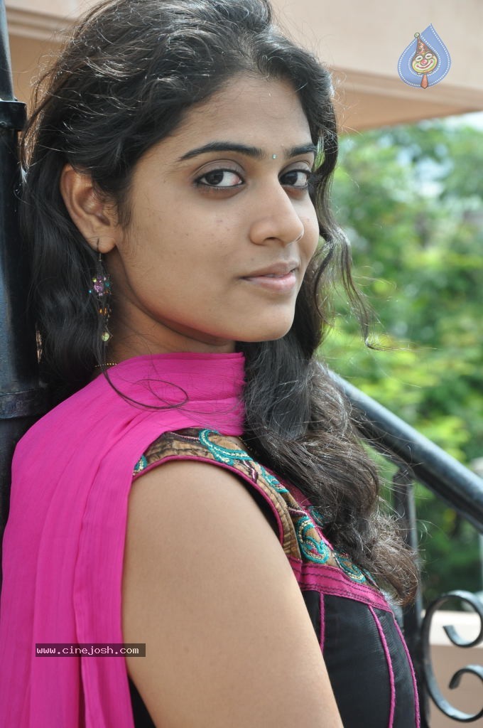 Samatha New Photos - 59 / 87 photos