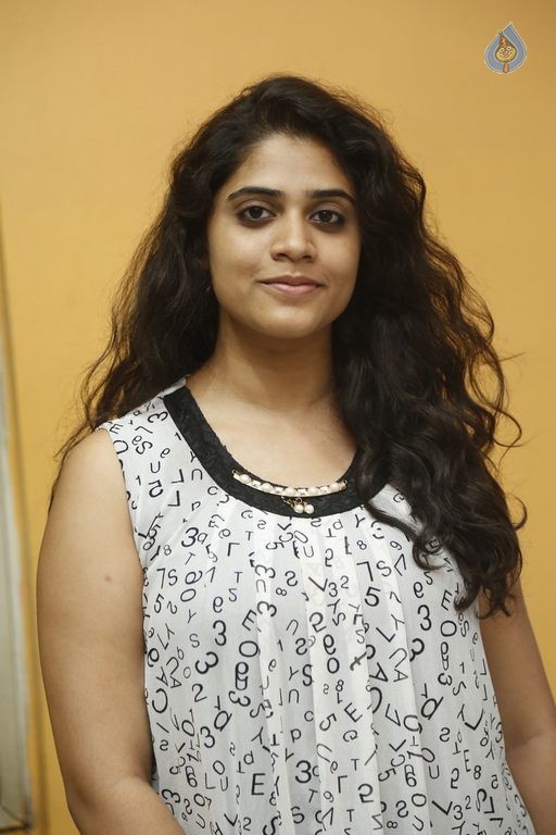Samatha New Photos - 10 / 33 photos