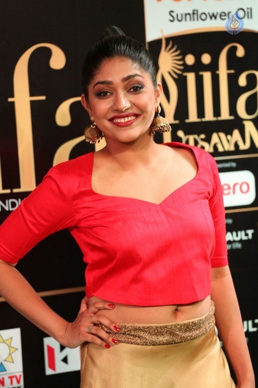 Samyukta Hamod at IIFA Utsavam 2017 - 30 / 32 photos
