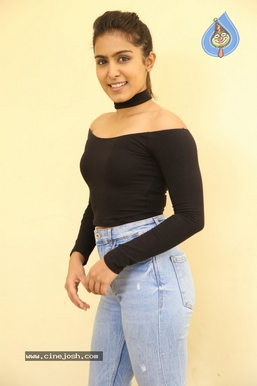 Samyuktha Hegde Photos - 21 / 24 photos