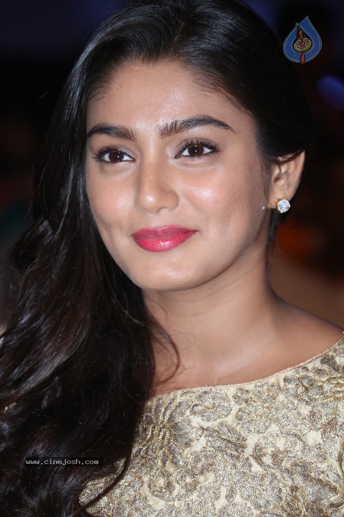 Sana New Photos - 2 / 107 photos