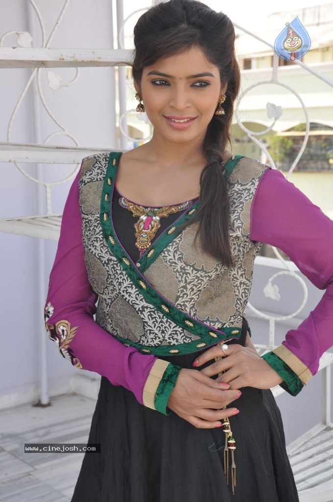 Sanchita Shetty New Stills - 56 / 70 photos