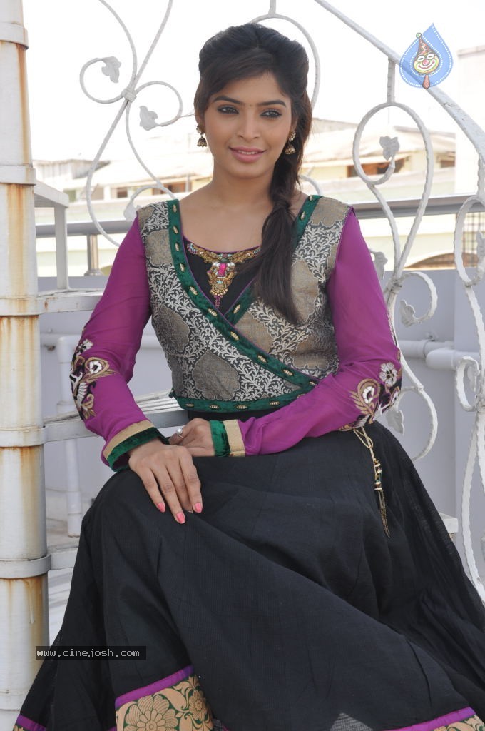 Sanchita Shetty New Stills - 66 / 70 photos