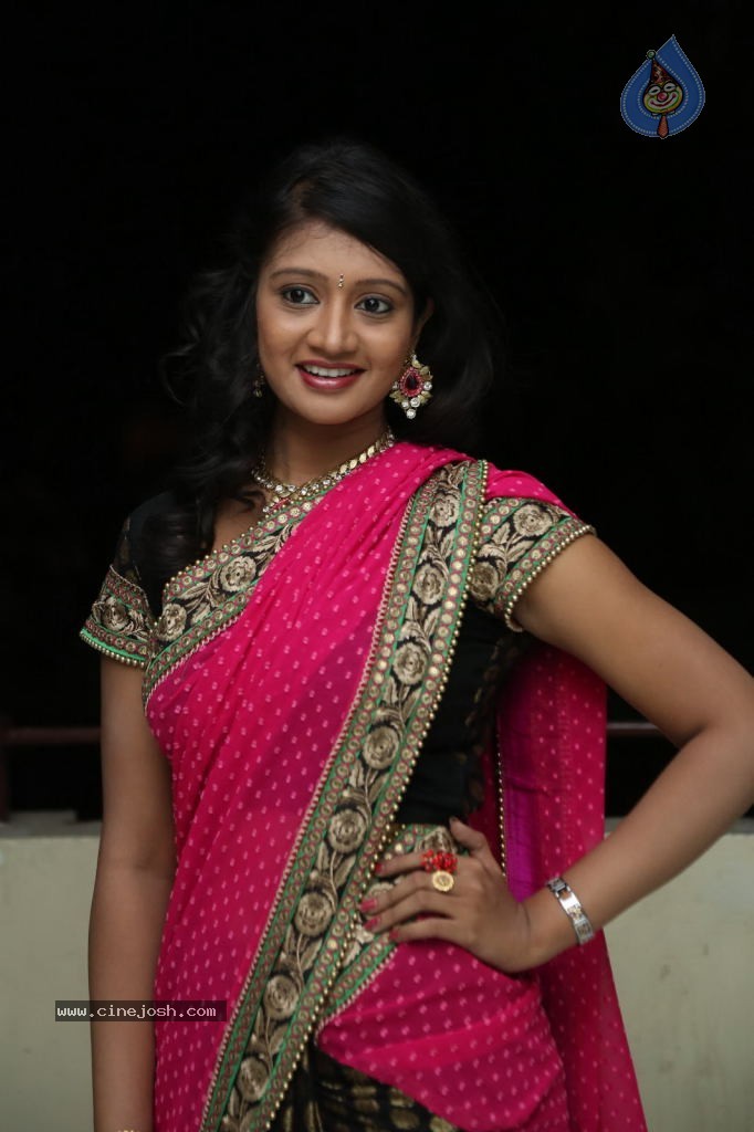 Sandeepthi Latest Stills - 10 / 72 photos