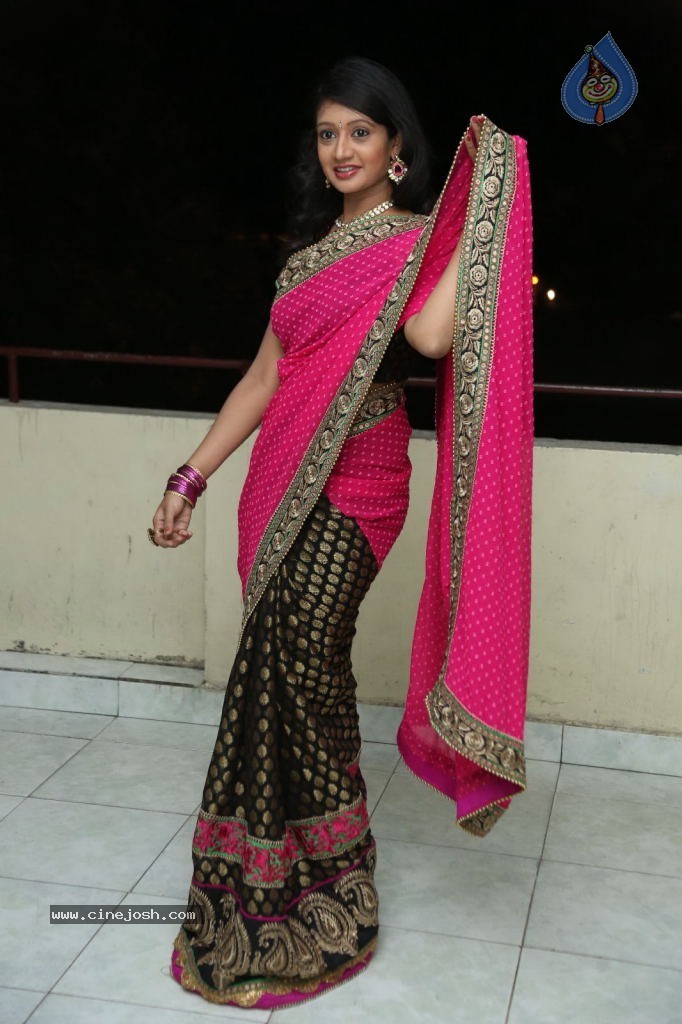 Sandeepthi Latest Stills - 39 / 72 photos