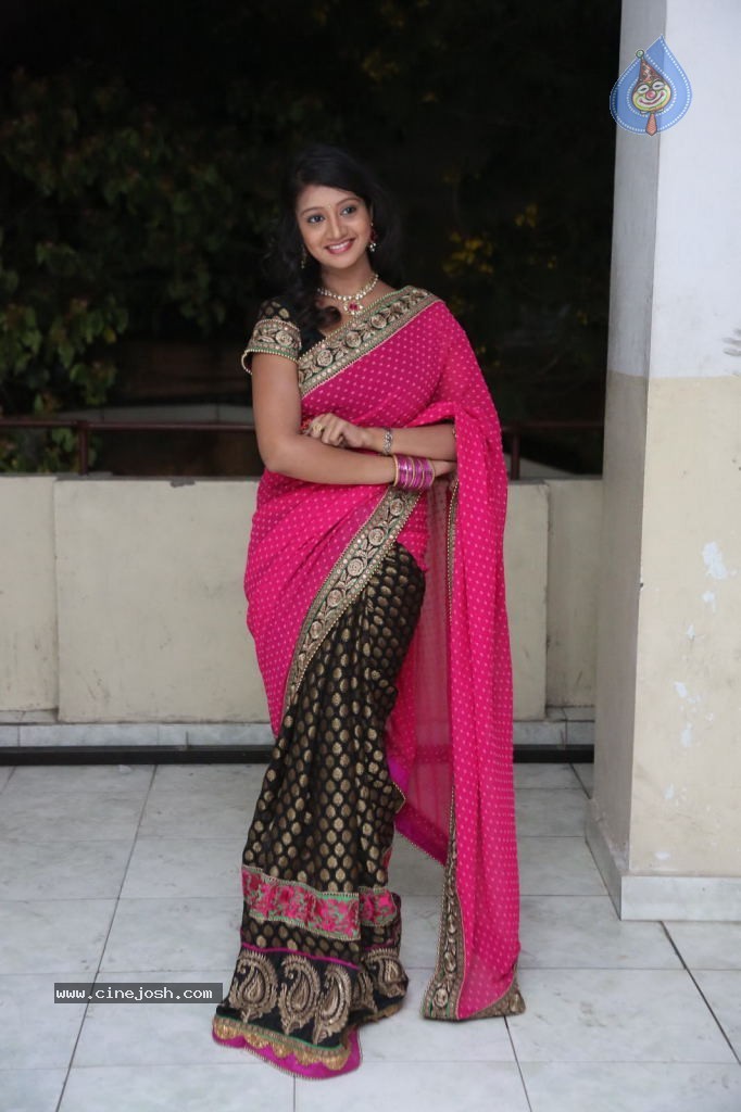 Sandeepthi Latest Stills - 47 / 72 photos