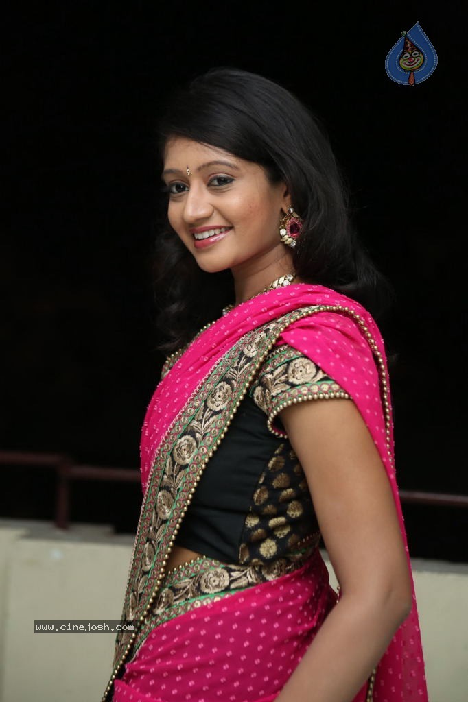 Sandeepthi Latest Stills - 52 / 72 photos