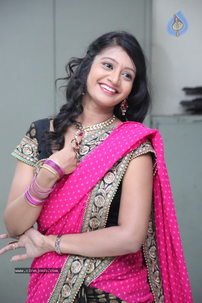 Sandeepthi Latest Stills - 58 / 72 photos