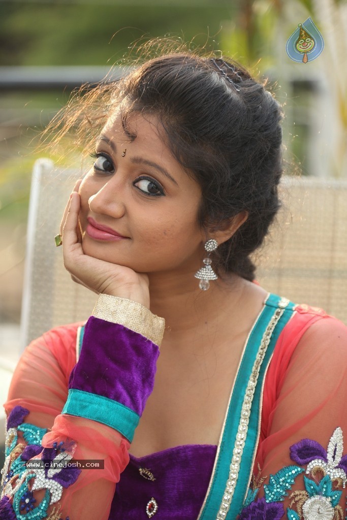 Sandeepthi New Pics - 55 / 95 photos