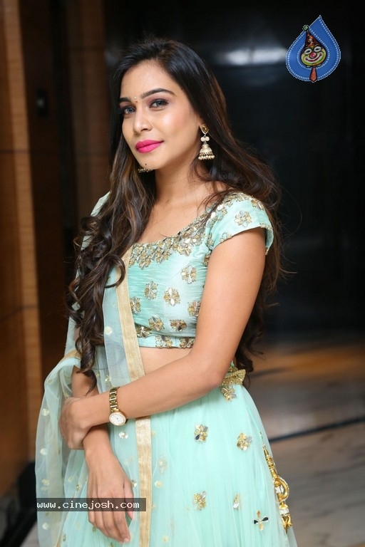 Sanjana Anne Photos - 7 / 21 photos