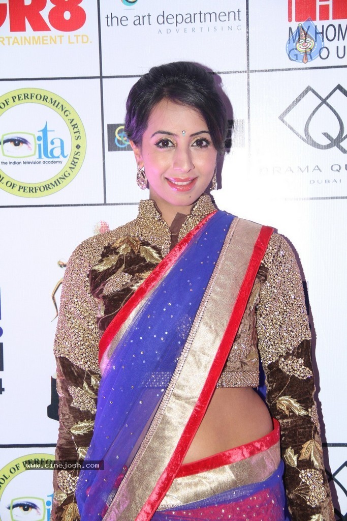 Sanjana New Photos - 15 / 39 photos