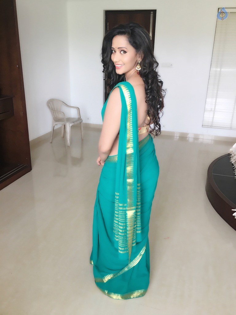 Sanjana Singh Latest Photos - 3 / 9 photos