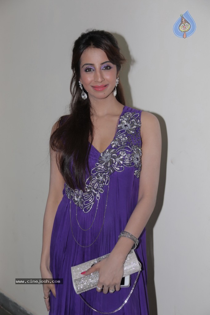 Sanjjanaa Photos - 10 / 31 photos