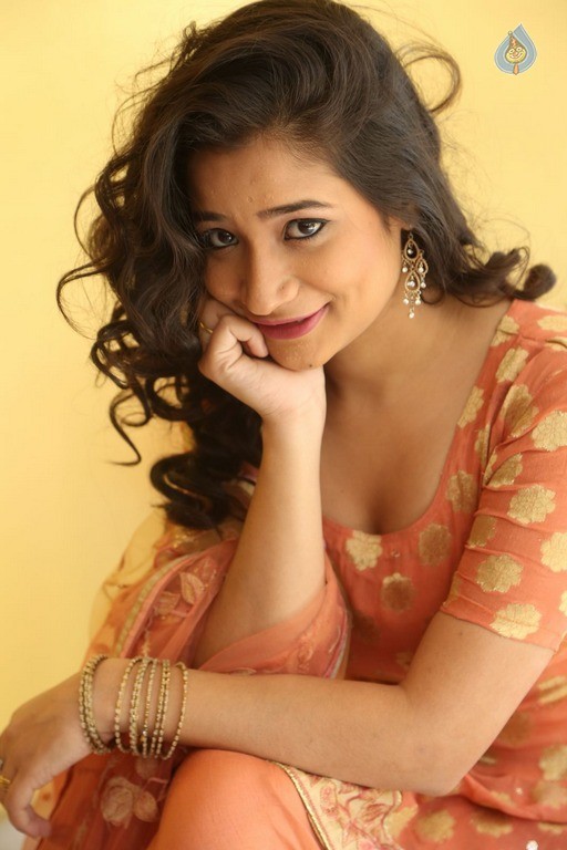 Santoshi Sharma Latest Photos - 14 / 21 photos