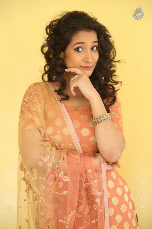 Santoshi Sharma Latest Photos - 17 / 21 photos