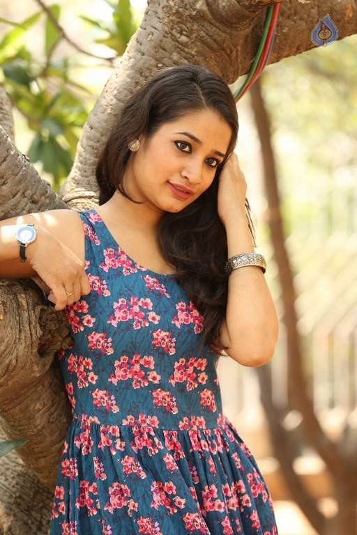 Santoshi Sharma New Photos - 8 / 42 photos