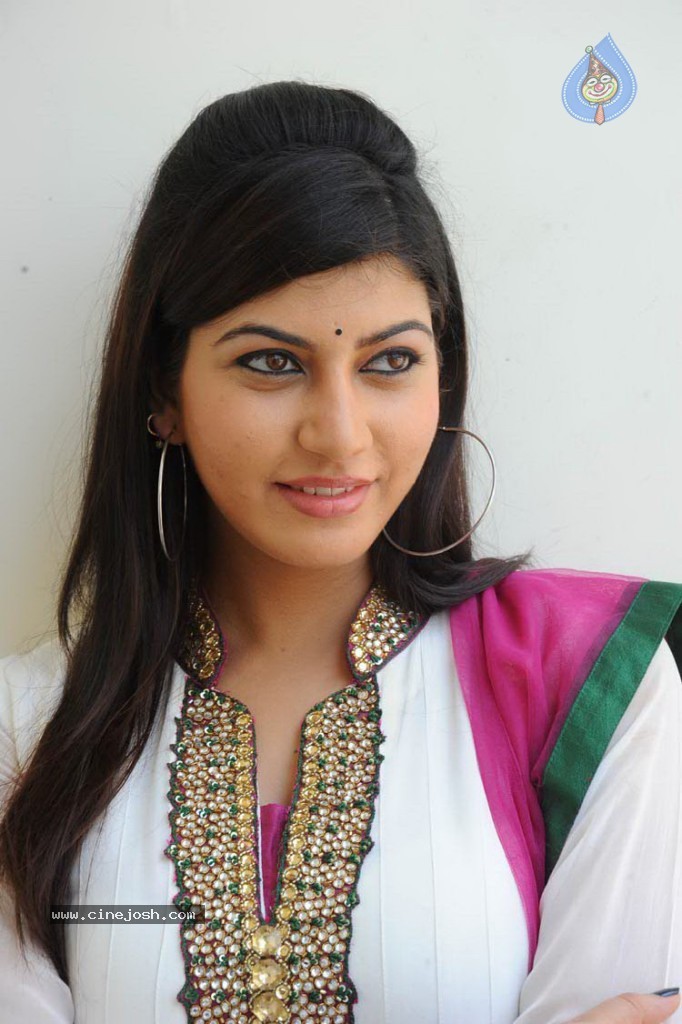 Sarah Sharma New Stills - 57 / 58 photos