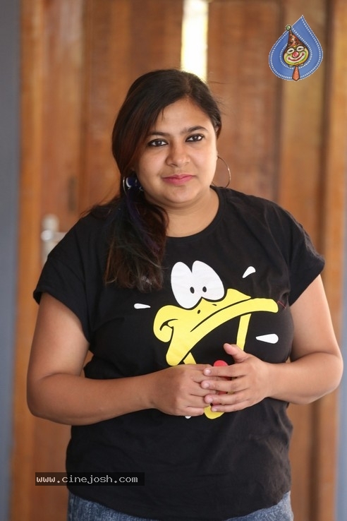 Sesha Sindhu Rao Interview Pics - 10 / 21 photos