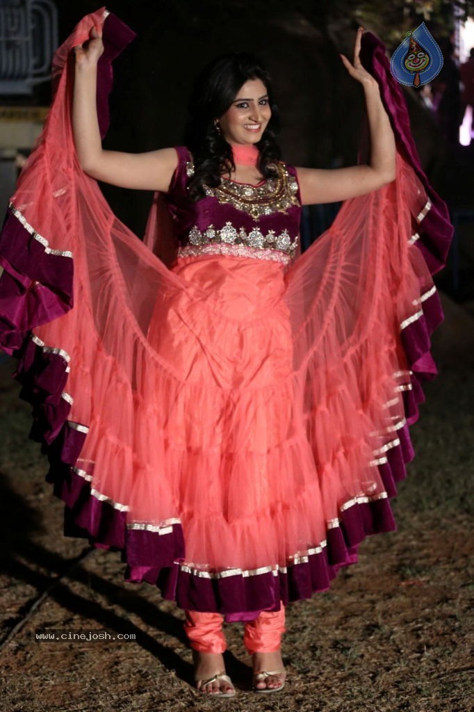 Shamili Gallery - 26 / 63 photos