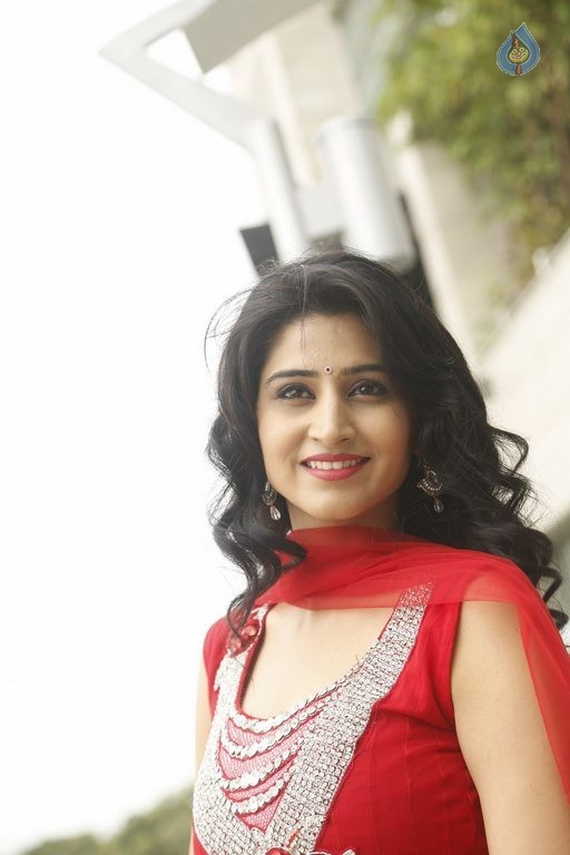 Shamili Latest Images - 16 / 61 photos